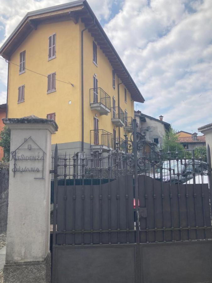 Residenza Silvana Apt A Cielo On The Ground Floor With Parking Verbania Luaran gambar