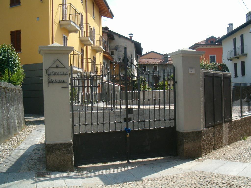 Residenza Silvana Apt A Cielo On The Ground Floor With Parking Verbania Bilik gambar