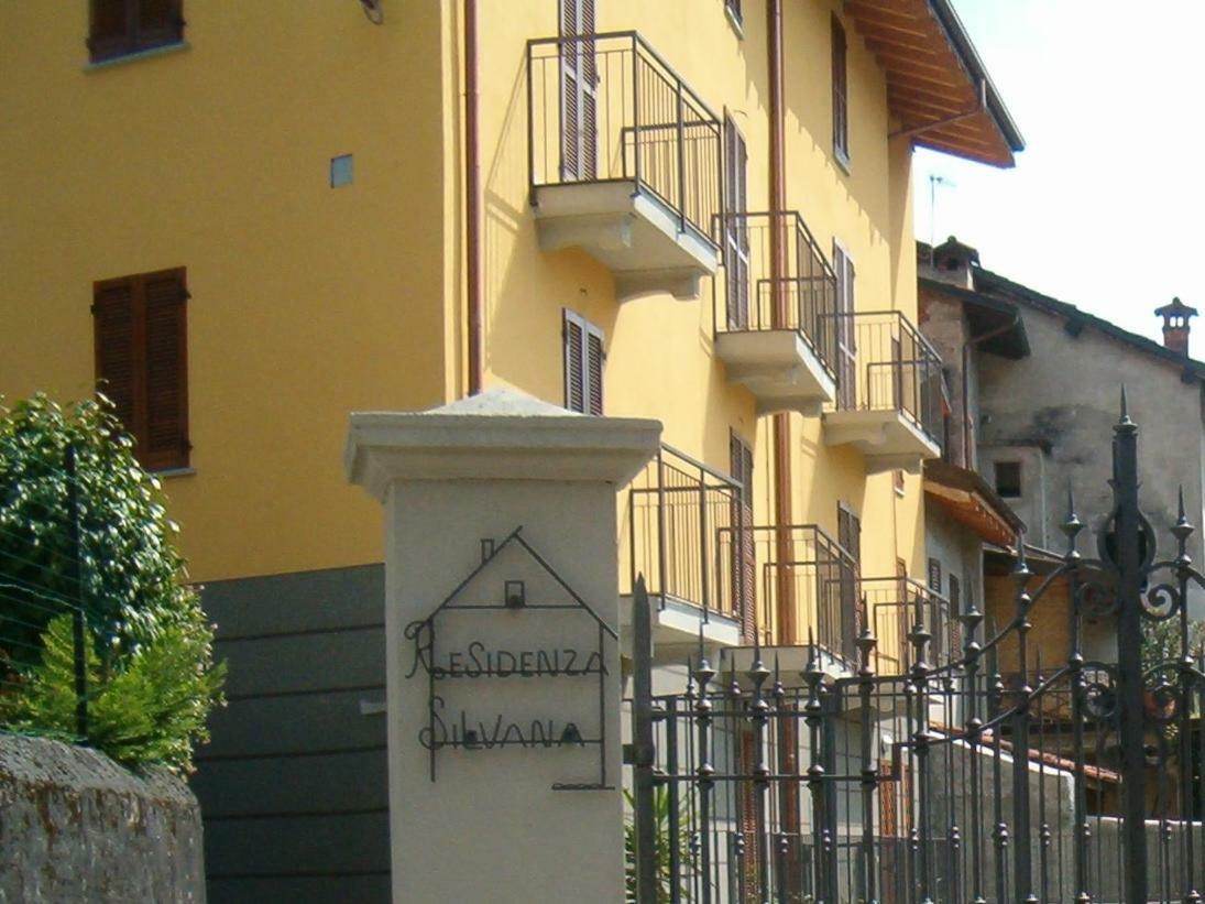 Residenza Silvana Apt A Cielo On The Ground Floor With Parking Verbania Luaran gambar